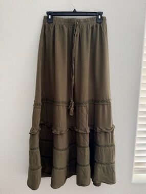 Simple Olive Green Tiered Maxi Skirt with Tassel Drawcord